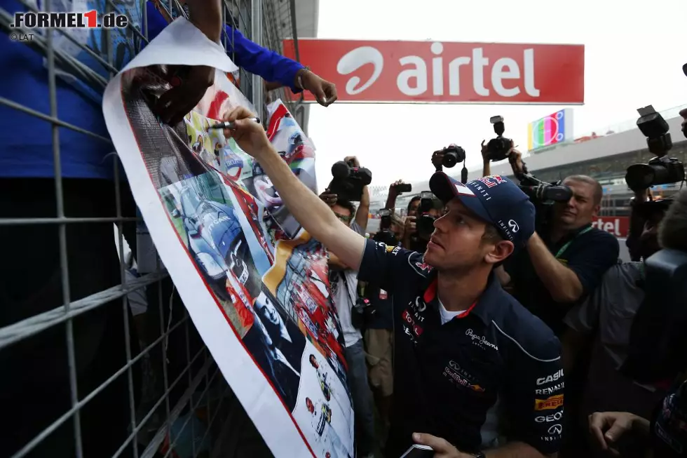 Foto zur News: Sebastian Vettel (Red Bull)