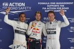 Foto zur News: Sebastian Vettel (Red Bull), Nico Rosberg (Mercedes) und Lewis Hamilton (Mercedes)