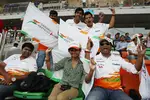 Foto zur News: Force-India-Fans