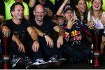 Foto zur News: Sebastian Vettel (Red Bull) und Adrian Newey