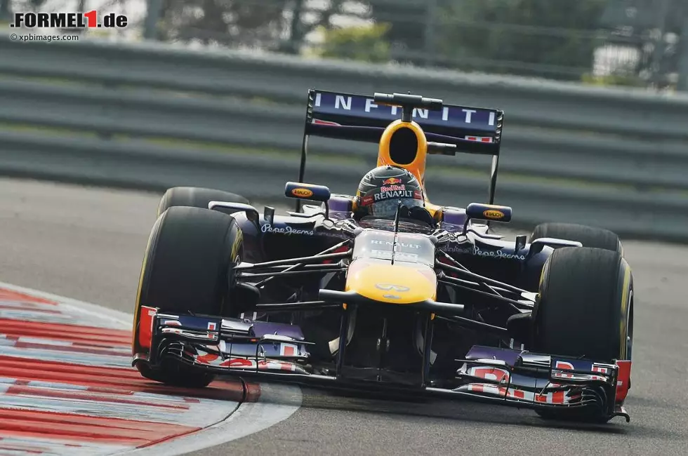 Foto zur News: Sebastian Vettel (Red Bull)