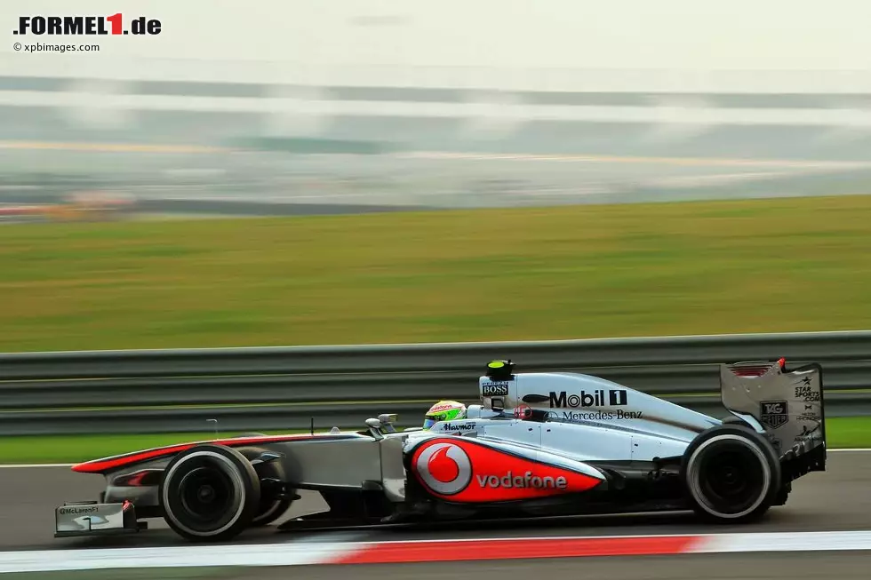 Foto zur News: Sergio Perez (McLaren)