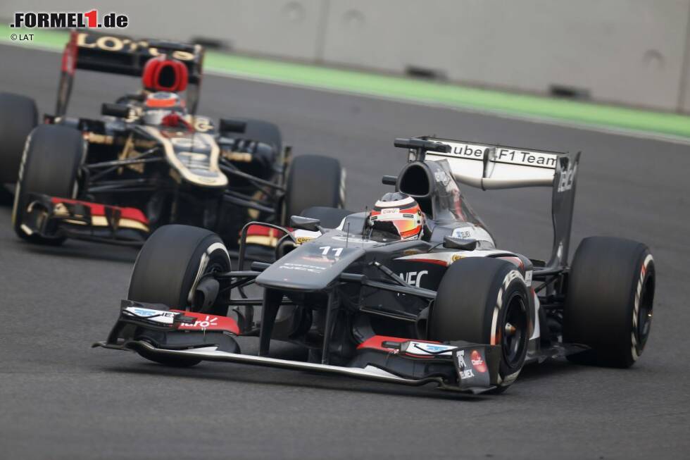 Foto zur News: Nico Hülkenberg (Sauber) und Kimi Räikkönen (Lotus)