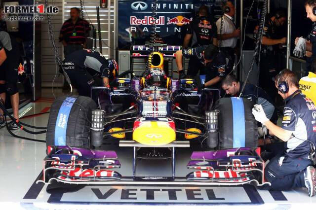 Foto zur News: Am Auto musste jetzt alles stimmen, um Webber im letzten Versuch im Qualifying doch noch von Rang eins zu verdrängen. Am Ende reichte es für den Weltmeister ganz knapp - um 0,103 Sekunden.