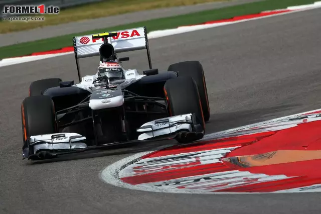 Valtteri Bottas erzielte auf dem achten Rang zum ersten Mal in der Formel 1 eine Platzierung in den Punkten. Der zurückgebaute Auspuff bewirkt wahre Wunder. Foto zur News: Valtteri Bottas erzielte auf dem achten Rang zum ersten Mal in der Formel 1 eine Platzierung in den Punkten. Der zurückgebaute Auspuff bewirkt wahre Wunder.