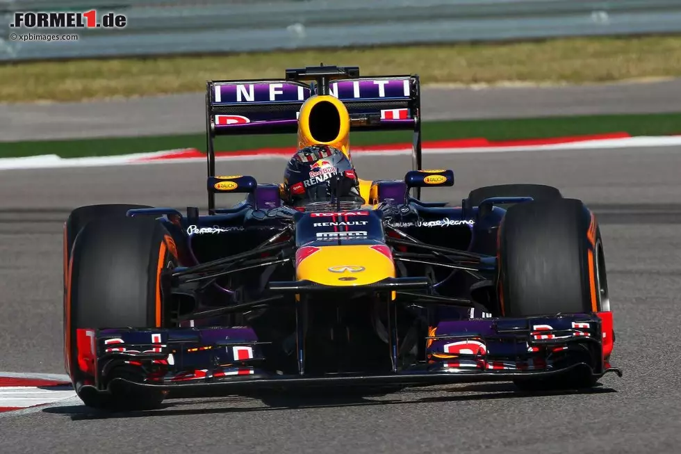 Foto zur News: Sebastian Vettel (Red Bull)