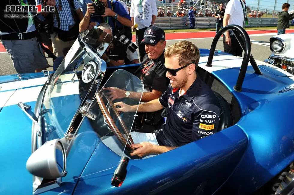 Foto zur News: Sebastian Vettel (Red Bull)