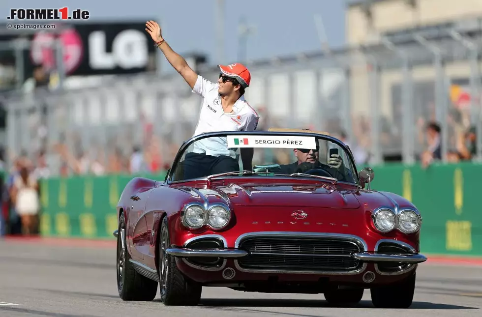 Foto zur News: Sergio Perez (McLaren)