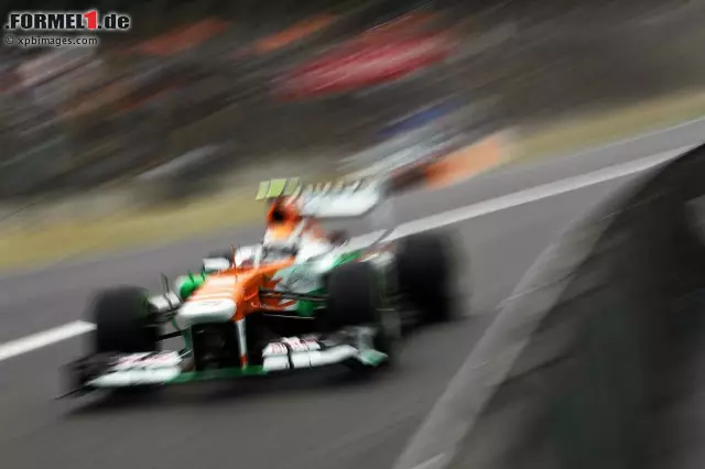 Adrian Sutil zeigte sich unzufrieden mit dem letzten Qualifying der Saison. Kein Wunder, denn Rang 16, das ist so gar nicht nach dem Geschmack des ausgewiesenen Regenspezialisten. Foto zur News: Adrian Sutil zeigte sich unzufrieden mit dem letzten Qualifying der Saison. Kein Wunder, denn Rang 16, das ist so gar nicht nach dem Geschmack des ausgewiesenen Regenspezialisten.