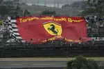 Foto zur News: Ferrari-Fans