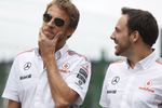 Foto zur News: Jenson Button (McLaren) und  Gary Paffett
