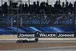 Foto zur News: Valtteri Bottas (Williams) nach Kollision mit Lewis Hamilton (Mercedes)