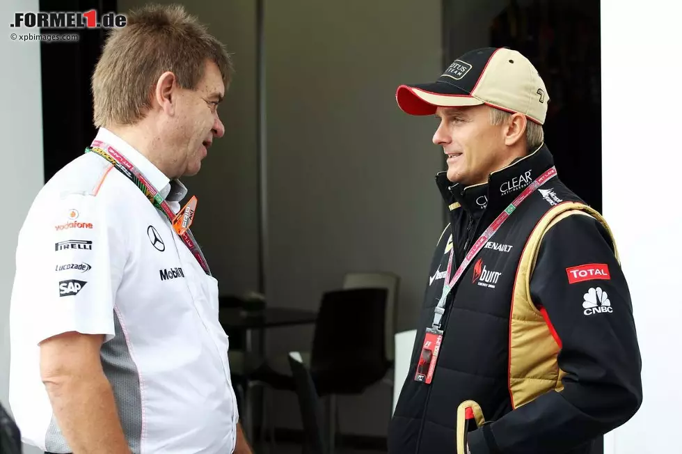 Foto zur News: Aki Hintsa und Heikki Kovalainen (Lotus)