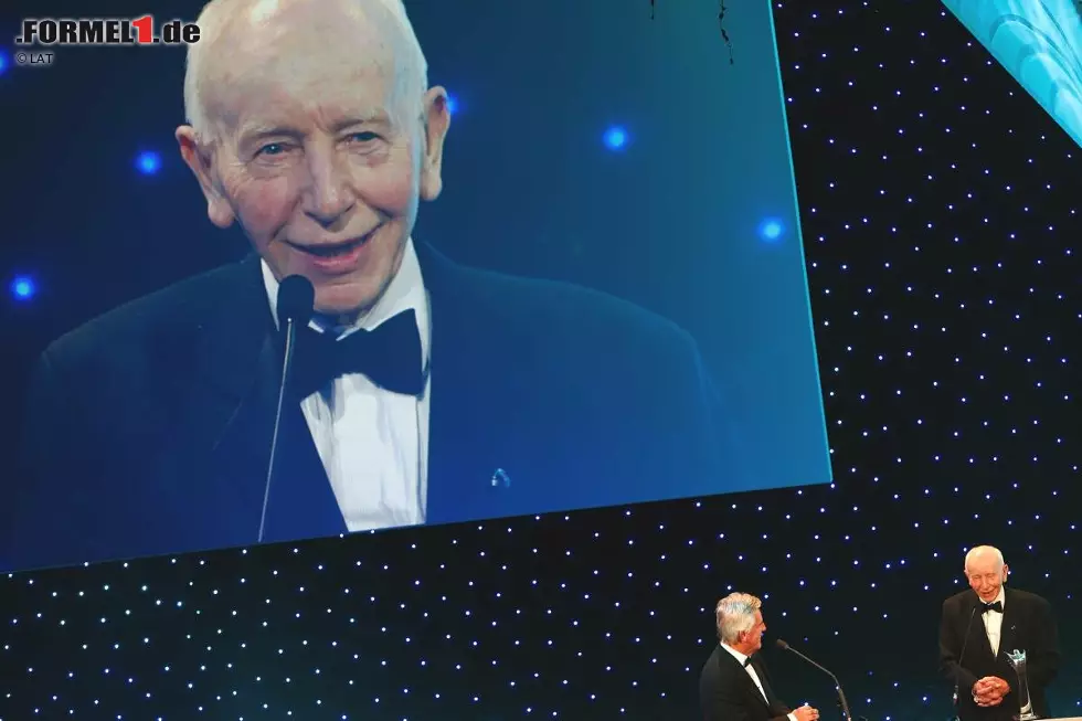 Foto zur News: John Surtees wurde für sein Lebenswerk geehrt