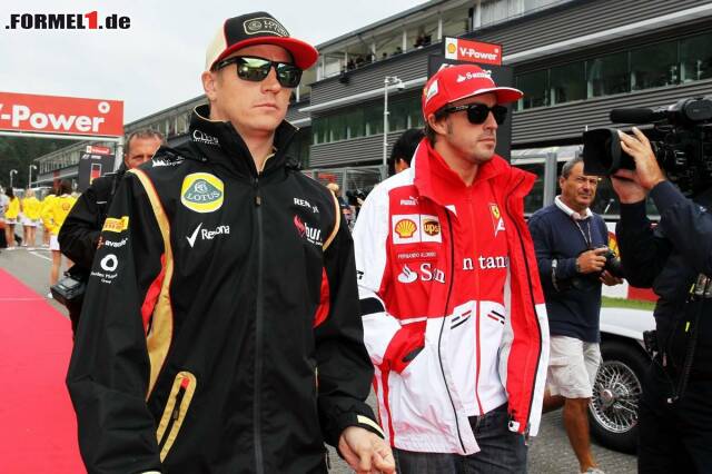 Foto zur News: Bei Kimi Räikkönen ist die Sache einfacher: Der Finne sieht keinen Wechselbedarf, die 7 hatte er bereits im Vorjahr. Ferrari-Kollege Fernando Alonso wählt die 14 aus seinen Karttagen