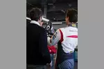 Foto zur News: Sitzanpassung von Adrian Sutil (Sauber) in Hinwil