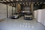 Gallerie: Das Ersatz-Safety-Car und das Medical-Car in der FIA-Garage