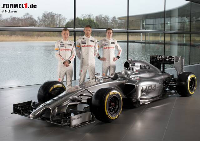 Foto zur News: Kevin Magnussen, Stoffel Vandoorne und Jenson Button (McLaren)