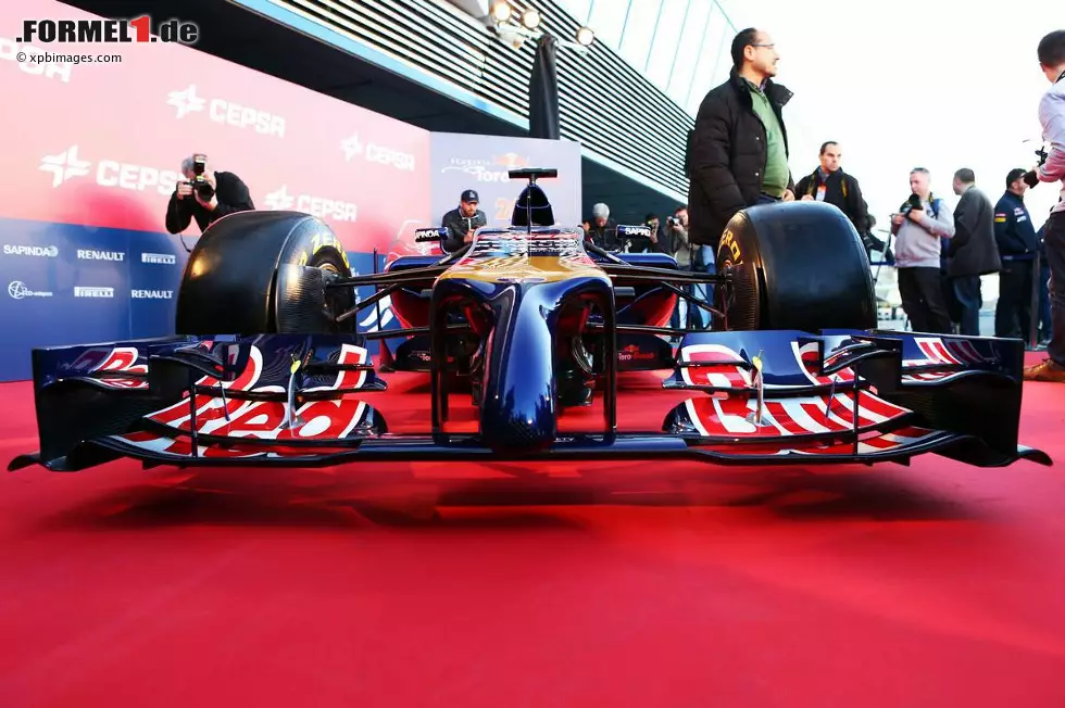 Foto zur News: Toro-Rosso-Renault STR9