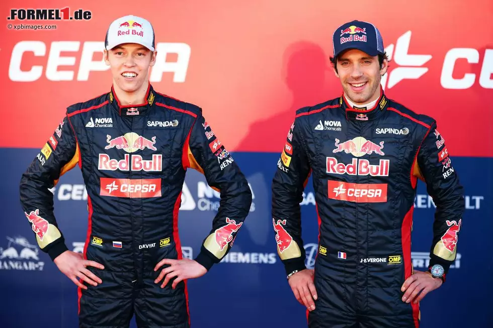 Foto zur News: Daniil Kwjat und Jean-Eric Vergne (Toro Rosso)