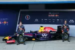 Foto zur News: Sebastian Vettel (Red Bull) und Daniel Ricciardo (Red Bull)