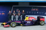 Foto zur News: Christian Horner, Sebastian Vettel (Red Bull), Daniel Ricciardo (Red Bull) und Adrian Newey