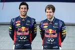 Foto zur News: Daniel Ricciardo (Red Bull) und Sebastian Vettel (Red Bull)