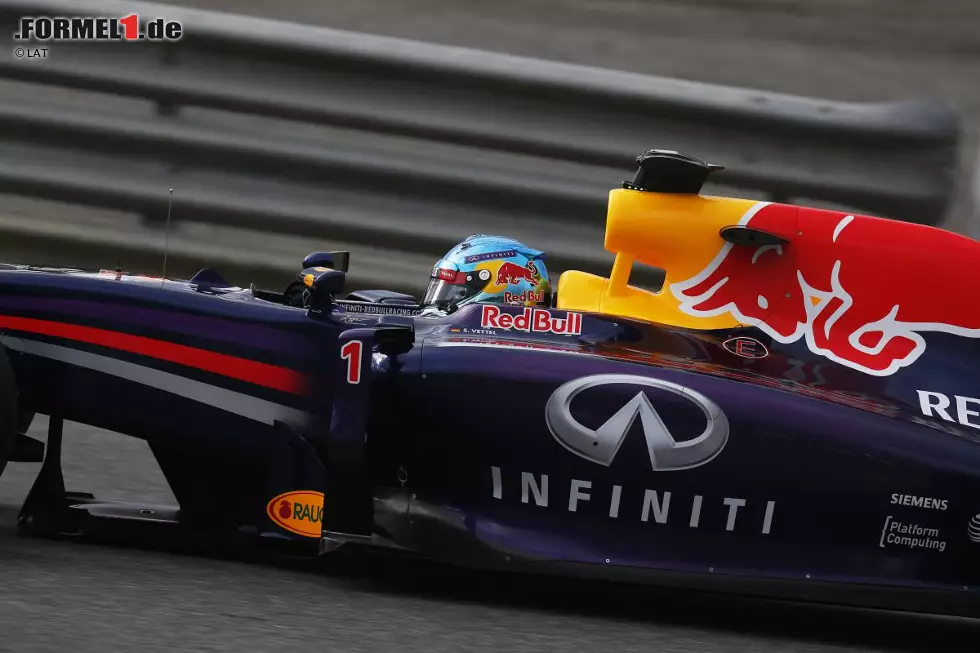 Foto zur News: Sebastian Vettel (Red Bull)