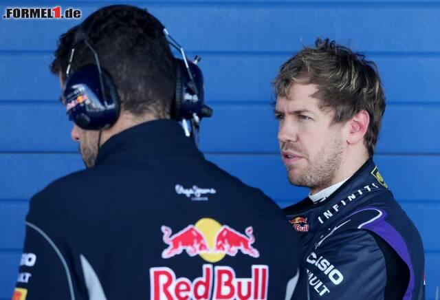 Foto zur News: Schon wieder ein Tag im Eimer: Für sebastian Vettel hat sich die Reise nach Jerez wahrlich nicht gelohnt. Schon nach acht Runden stapfte er enttäuscht heim...