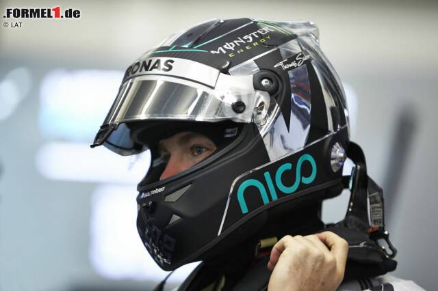Foto zur News: Nico Rosberg hat sich nach sieben Jahren für ein neues Helmdesign entschieden. An der Seite ist seine neue Startnummer 6 als römische Zahl zu sehen.