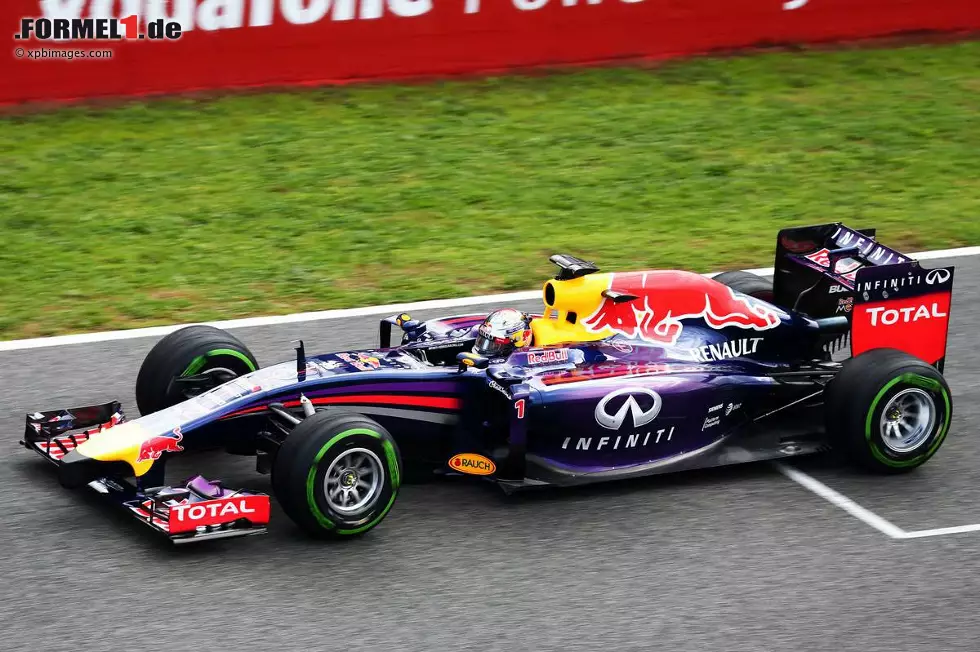 Foto zur News: Sebastian Vettel (Red Bull)