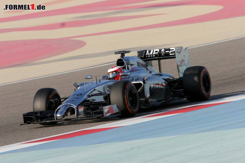 Foto zur News: Der Höhenflug von Kevin Magnussen geht weiter: Der Rookie, der schon in Jerez die Wochenbestzeit holte, fährt auch in Bahrain bislang die schnellste Runde. Mit seinen 1:34.910 Sekunden drückt der McLaren-Pilot der Konkurrenz über 1,5 Sekunden auf