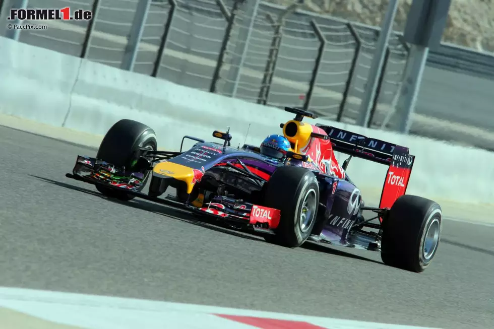 Foto zur News: Sebastian Vettel (Red Bull)