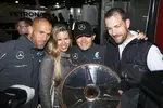 Foto zur News: Daniel Schlösser, Vivian Sibold, Nico Rosberg (Mercedes) und Georg Nolte