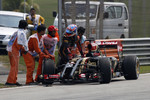 Foto zur News: Wieder ein Freitag zum Vergessen für Romain Grosjean (Lotus)