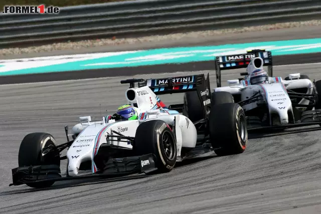 Foto zur News: Valtteri Bottas sollte nach dem Willen seines Teams am Teamkollegen vorbei, doch Felipe Massa dachte nicht daran, für den Brasilianer auf die Seite zu gehen.