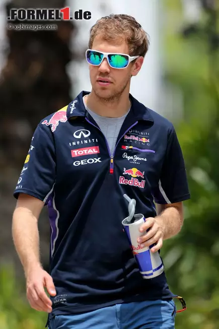 Foto zur News: Sebastian Vettel (Red Bull)