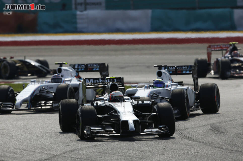 Foto zur News: Kevin Magnussen (McLaren), Felipe Massa (Williams) und Valtteri Bottas (Williams)
