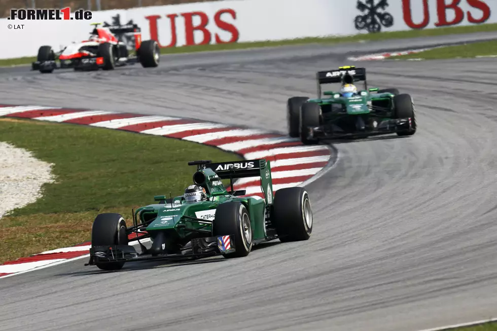 Foto zur News: Kamui Kobayashi (Caterham) und Marcus Ericsson (Caterham)