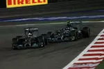 Foto zur News: Lewis Hamilton (Mercedes) und Nico Rosberg (Mercedes)