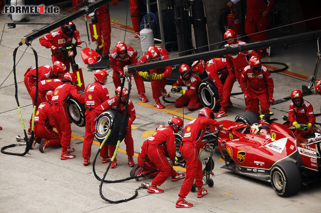 Foto zur News: Es liegt nicht an der Arbeit der Mannschaft in der Box, sondern zum einem am Auto aber auch am Fahrstil Räikkönens, der dieses Jahr einfach (noch) nicht zum Gesamtpaket passt.