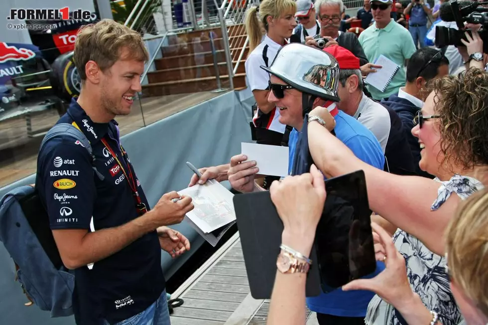 Foto zur News: Sebastian Vettel (Red Bull)