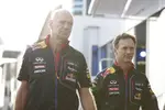 Foto zur News: Christian Horner und Adrian Newey