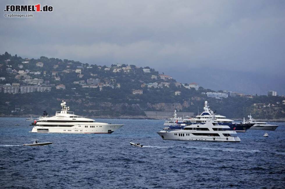Foto zur News: Jachten der Millionäre auf dem Meer