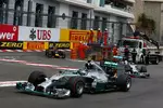 Foto zur News: Nico Rosberg (Mercedes) und Lewis Hamilton (Mercedes)