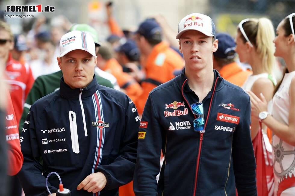 Foto zur News: Valtteri Bottas (Williams) und Daniil Kwjat (Toro Rosso)