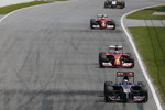 Foto zur News: Jean-Eric Vergne (Toro Rosso), Fernando Alonso (Ferrari) und Kimi Räikkönen (Ferrari)