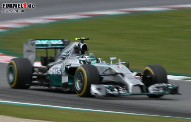 Foto zur News: Nico Rosberg kam überraschend nicht über Rang drei hinaus. Allerdings konnte er seine schnelle Runde nicht beenden, denn...