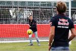 Foto zur News: Jean-Eric Vergne (Toro Rosso) und Daniil Kwjat (Toro Rosso)