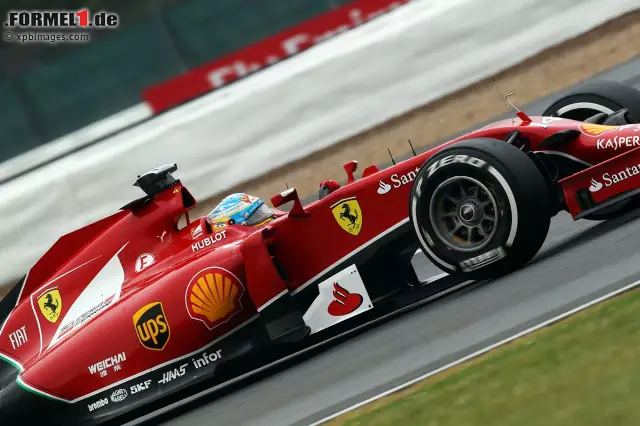 Der Spanier klagte und schimpfte im Funk über die seiner Meinung nach unfaire Fahrweise von Vettel. Der Deutsche meckerte genauso über Alonso, der auf Platz sechs ins Ziel kam. Foto zur News: Der Spanier klagte und schimpfte im Funk über die seiner Meinung nach unfaire Fahrweise von Vettel. Der Deutsche meckerte genauso über Alonso, der auf Platz sechs ins Ziel kam.
